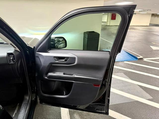 Photo of 2022 Shadow Black Ford Bronco Sport
