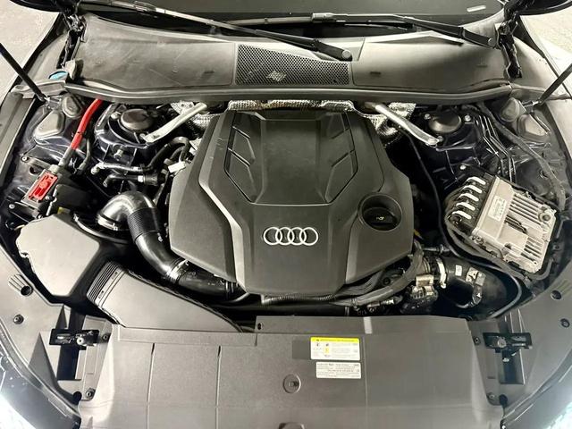 Photo of 2021 Firmament Blue Metallic Audi A7