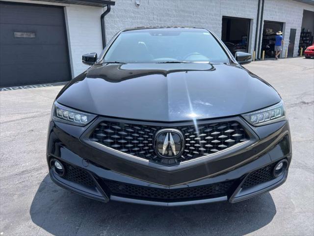 Photo of 2019 Crystal Black Pearl Acura TLX
