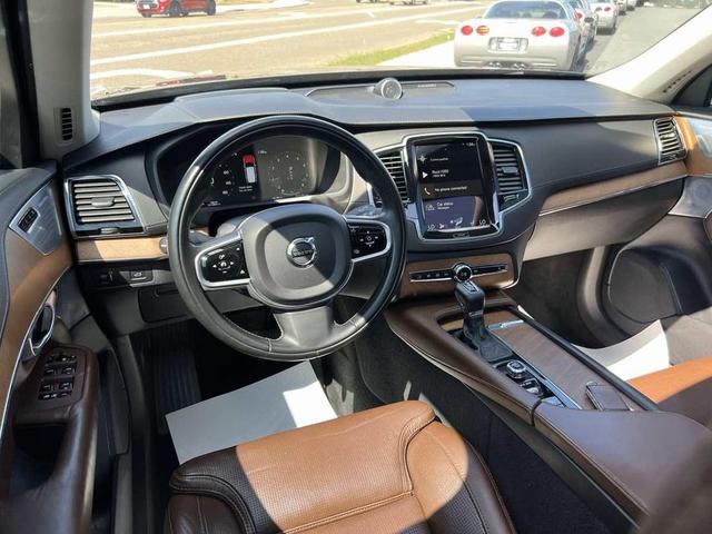 Photo of 2020 Denim Blue Metallic Volvo XC90