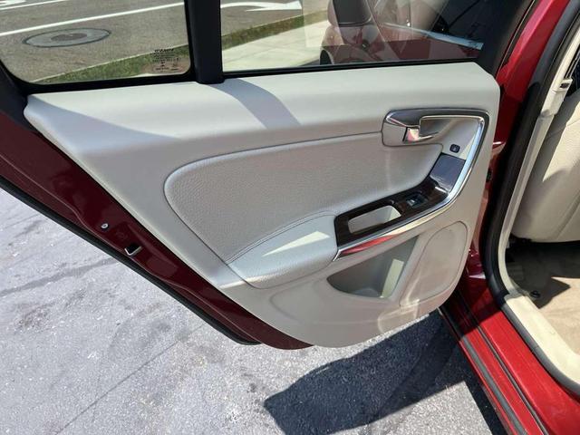 Photo of 2014 Flamenco Red Metallic Volvo S60