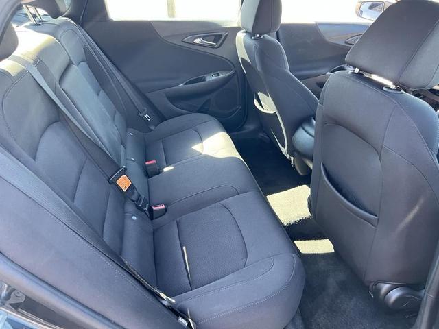 Photo of 2018 Nightfall Gray Metallic Chevrolet Malibu