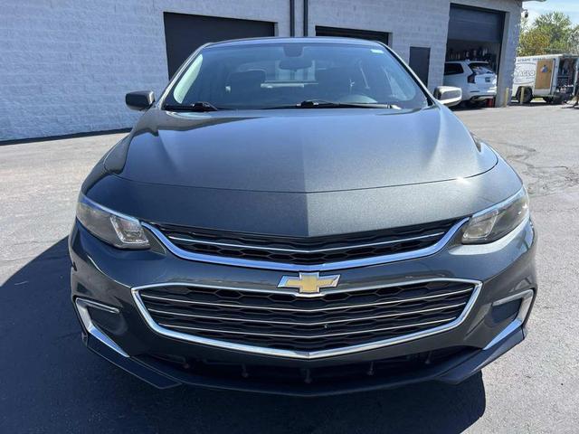Photo of 2018 Nightfall Gray Metallic Chevrolet Malibu