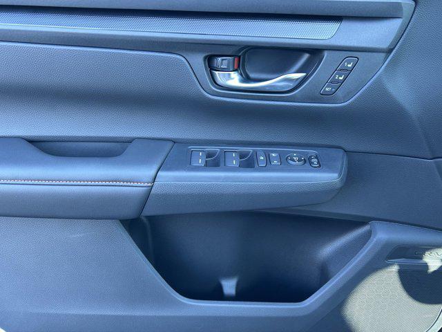 Photo of 2026 Platinum White Honda CR-V Hybrid