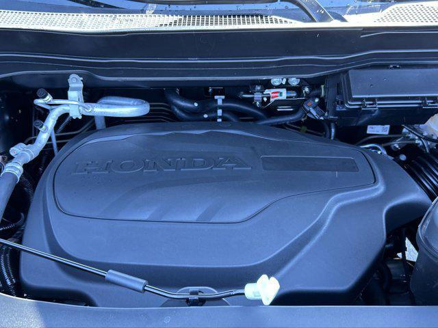 Photo of 2026 Crystal Black Pearl Honda Ridgeline