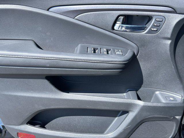 Photo of 2026 Crystal Black Pearl Honda Ridgeline