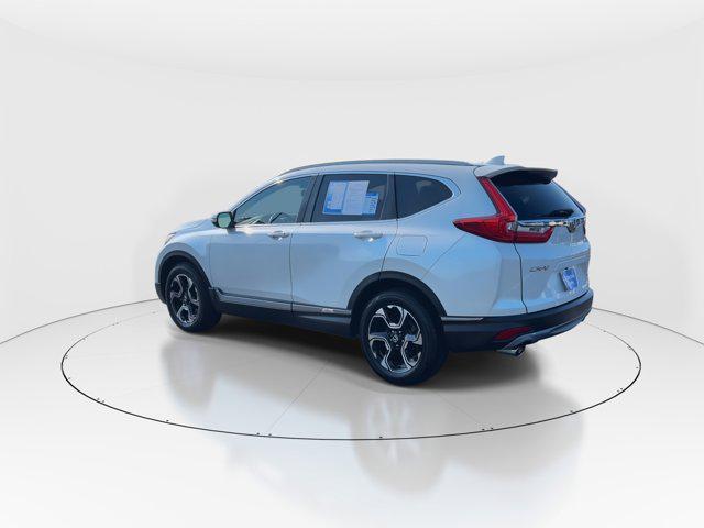 Photo of 2017 White Diamond Pearl Honda CR-V