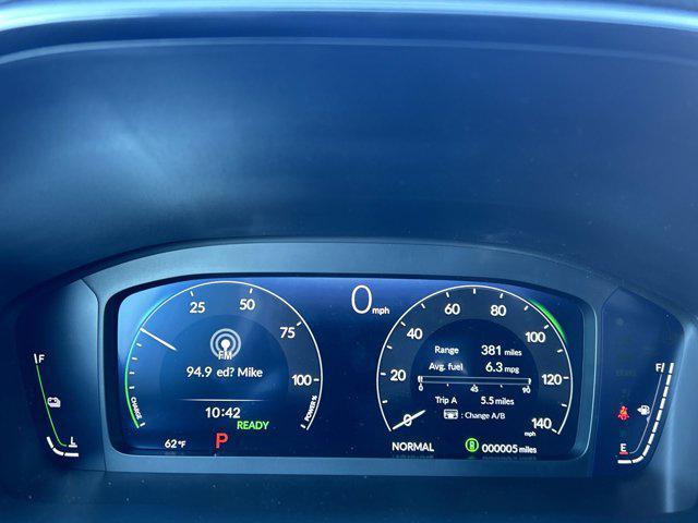 Photo of 2026 Radiant Red Metallic Honda CR-V Hybrid