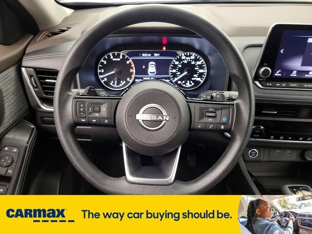 Photo of 2023 Black Nissan Rogue