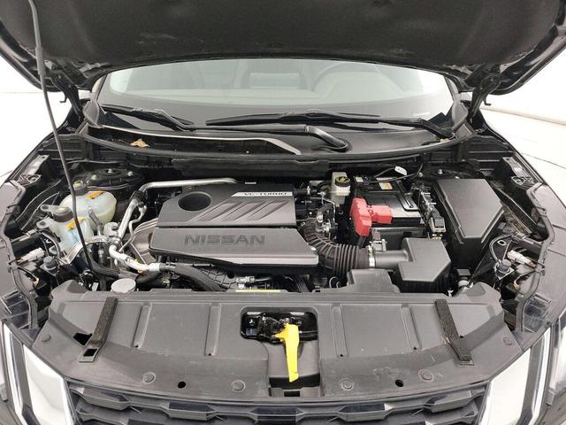 Photo of 2023 Black Nissan Rogue