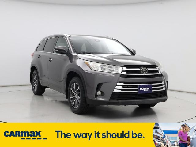 2017 Toyota Highlander