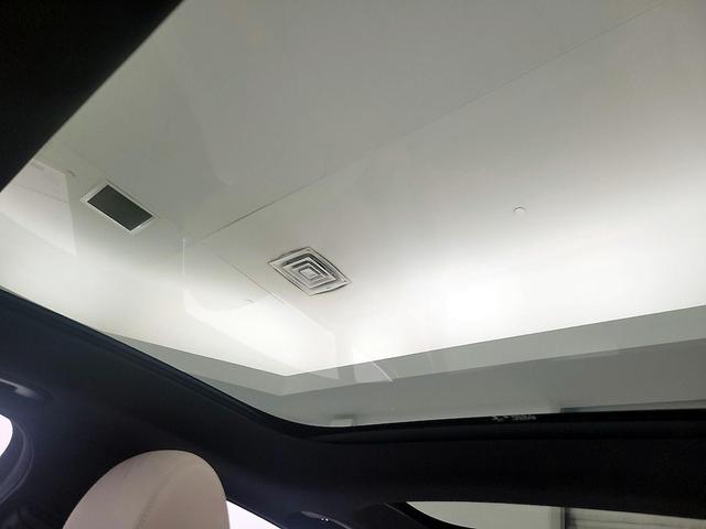 Photo of 2022 White Mercedes-Benz E-Class