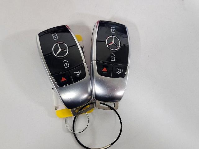 Photo of 2022 White Mercedes-Benz E-Class