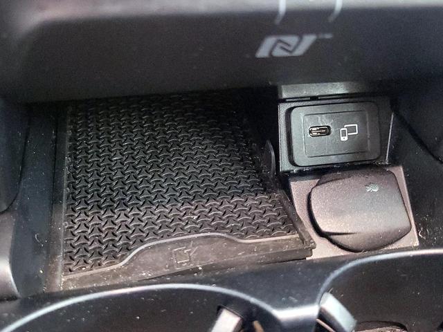 Photo of 2022 White Mercedes-Benz E-Class