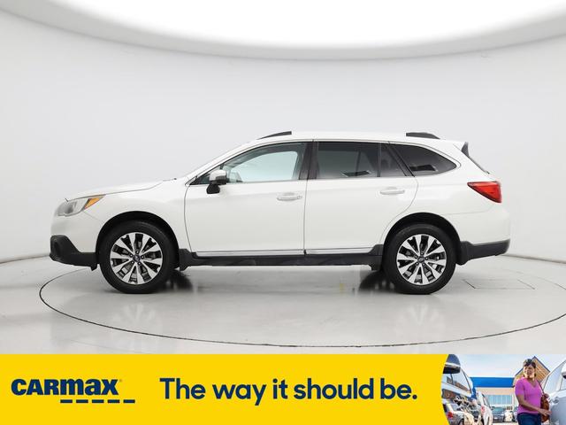Photo of 2017 White Subaru Outback
