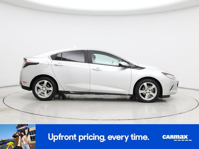 Photo of 2018 Silver Chevrolet Volt