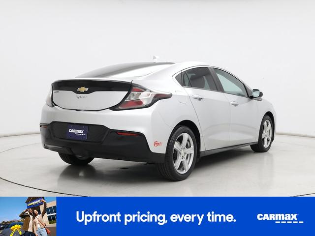 Photo of 2018 Silver Chevrolet Volt