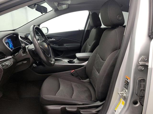 Photo of 2018 Silver Chevrolet Volt