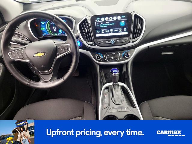 Photo of 2018 Silver Chevrolet Volt