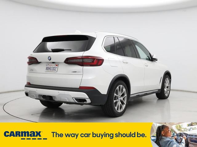 Photo of 2021 White BMW X5