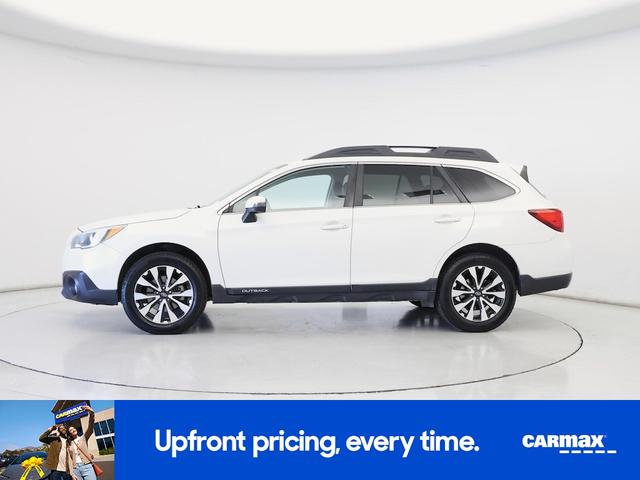 Photo of 2015 White Subaru Outback