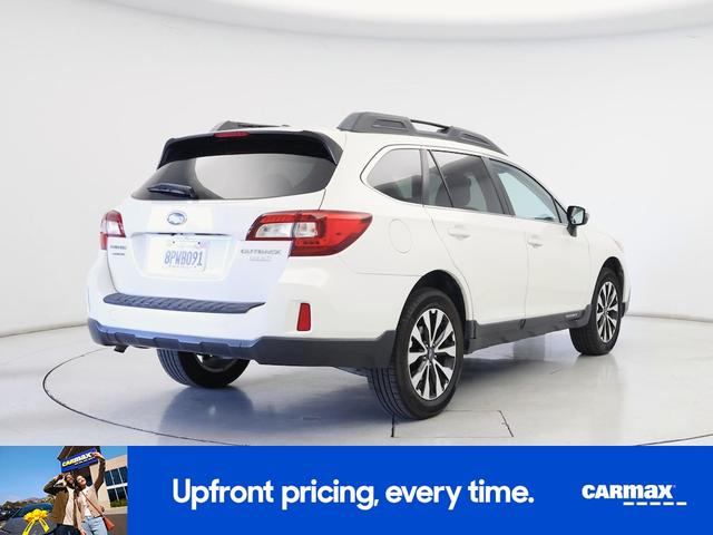 Photo of 2015 White Subaru Outback