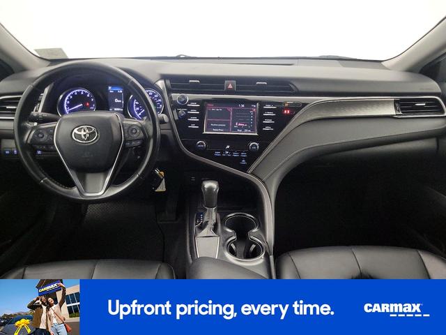 Photo of 2019 White Toyota Camry
