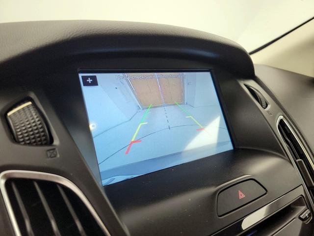 Photo of 2016 Gray Ford Focus Electric
