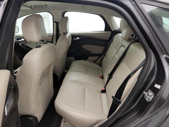 Photo of 2016 Gray Ford Focus Electric
