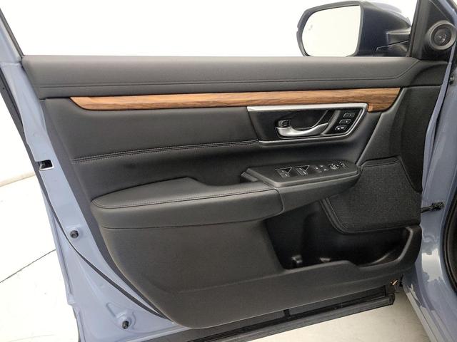 Photo of 2021 Gray Honda CR-V