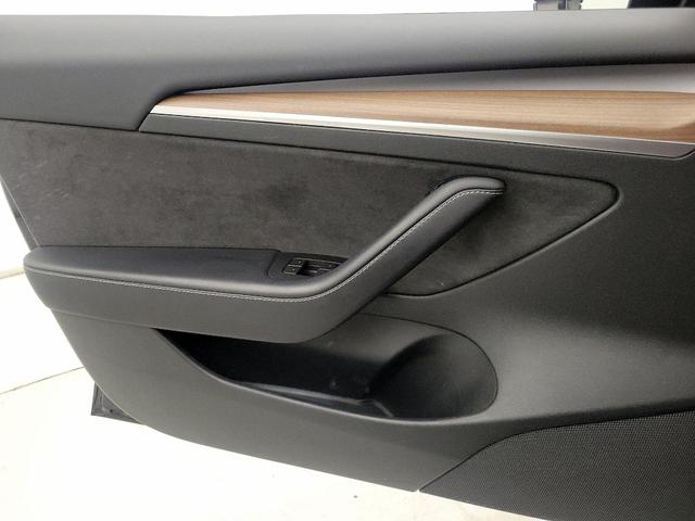 Photo of 2023 Black Tesla Model 3