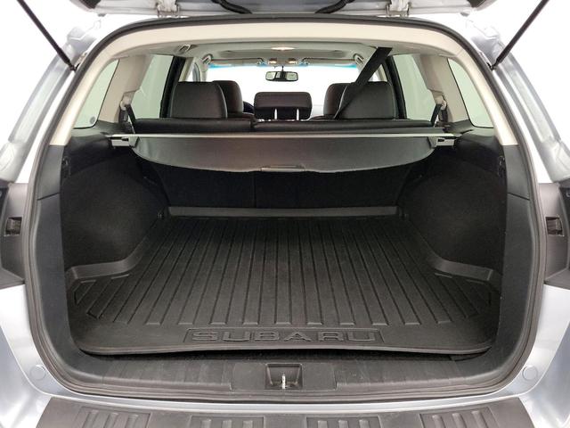 Photo of 2014 Silver Subaru Outback