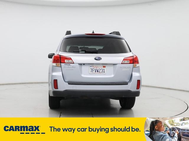Photo of 2014 Silver Subaru Outback