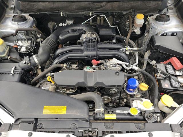 Photo of 2014 Silver Subaru Outback