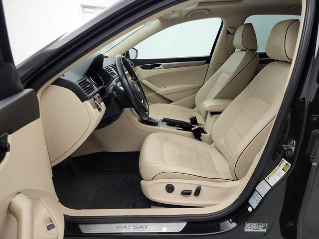 Photo of 2016 Black Volkswagen Passat
