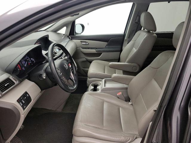 Photo of 2017 Gray Honda Odyssey