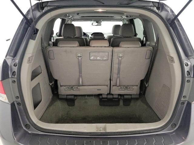 Photo of 2017 Gray Honda Odyssey