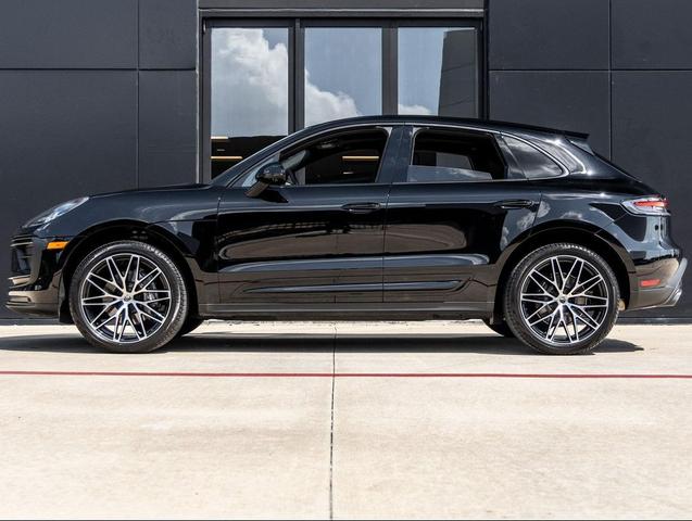 Photo of 2025 Black Porsche Macan