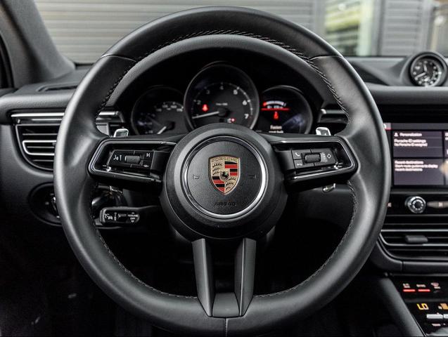 Photo of 2025 Black Porsche Macan