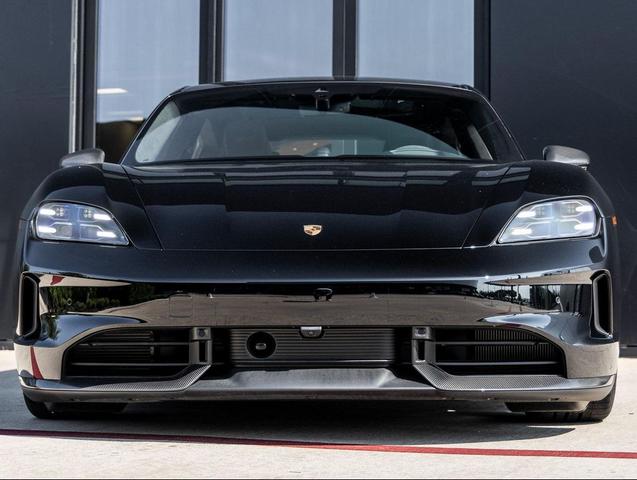 Photo of 2025 Black Porsche Taycan