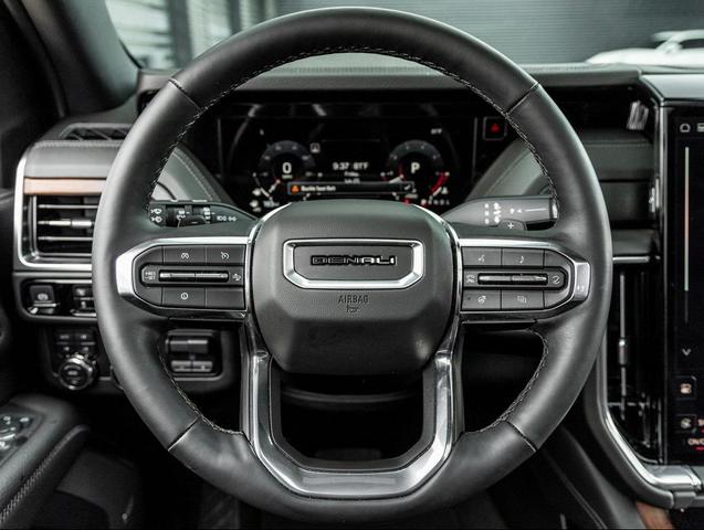 Photo of 2025 Onyx Black GMC Yukon