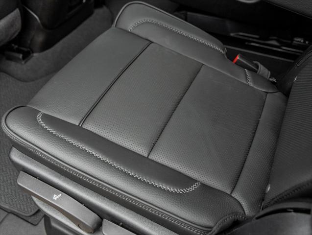 Photo of 2025 Onyx Black GMC Yukon