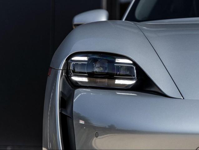 Photo of 2023 Dolomite Silver Metallic Porsche Taycan