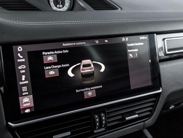 Photo of 2021 Quartzite Grey Metallic Porsche Cayenne