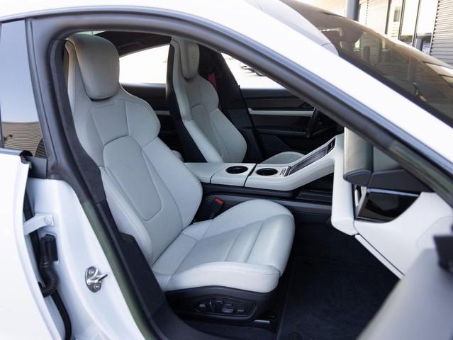 Photo of 2022 Ice Grey Metallic Porsche Taycan