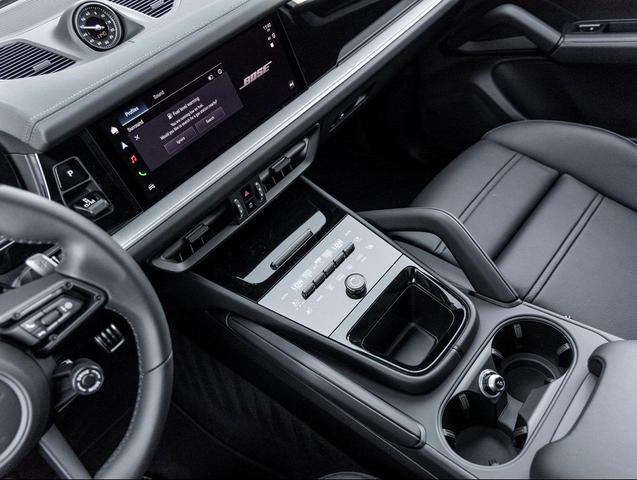 Photo of 2026 Chromite Black Metallic Porsche Cayenne