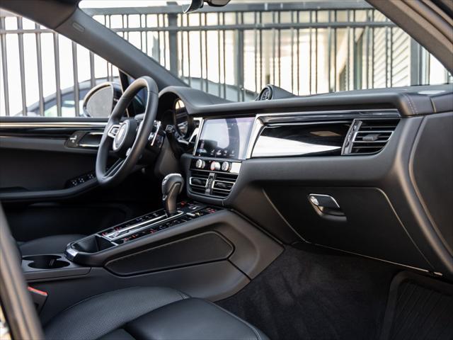 Photo of 2025 Volcano Grey Metallic Porsche Macan