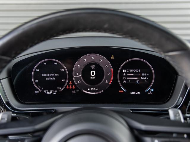 Photo of 2024 Carrara White Metallic Porsche Cayenne
