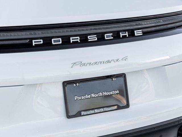 Photo of 2025 White Porsche Panamera