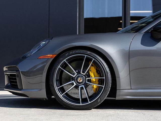 Photo of 2021 Agate Grey Metallic Porsche 911